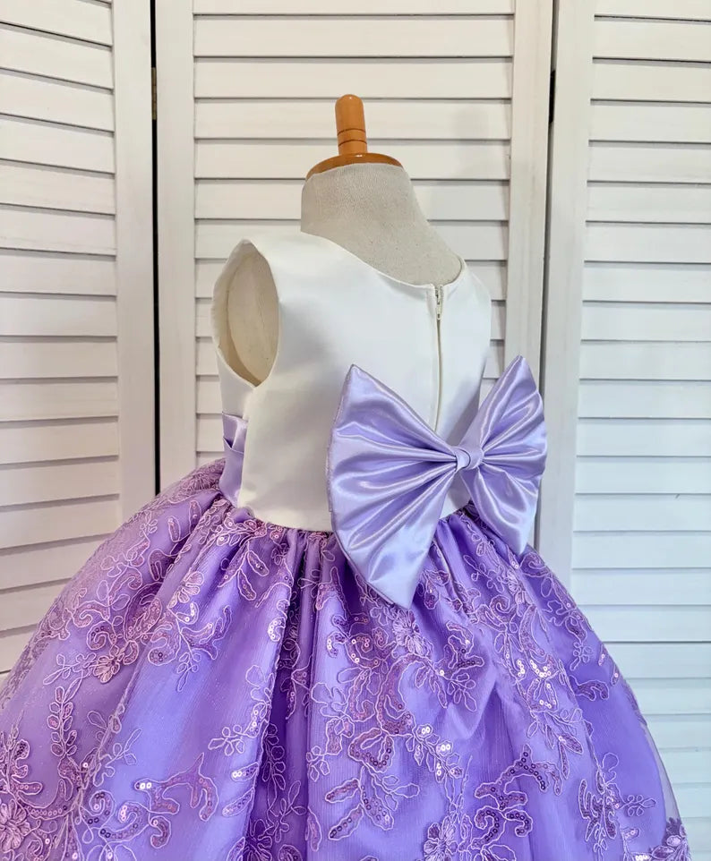 Lilac Floral Sequin Embroidery Satin Knee Length Lavender Lilac Satin Dress
